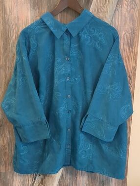 Croft & Barrow 3X Teal Suede-Feel Floral Embroidered Button Down Shirt